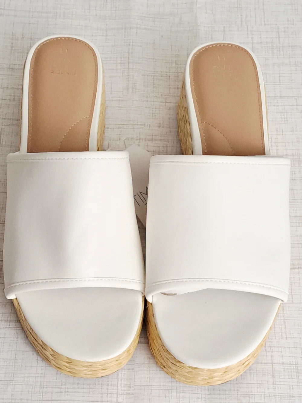 Time and Tru Women's Raffia Platform White Slide Sandals